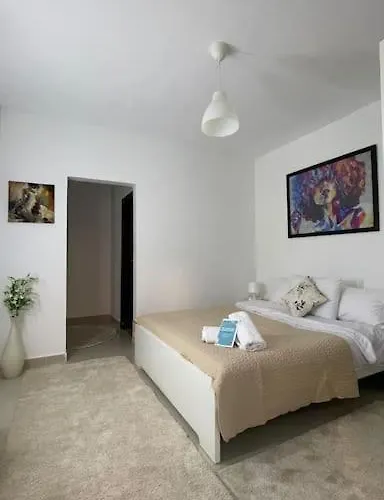 Lovely Apartment With Private Garden In New Cairo