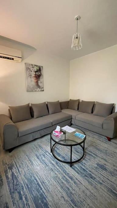 Apartment Lovely With Private Garden In New Cairo