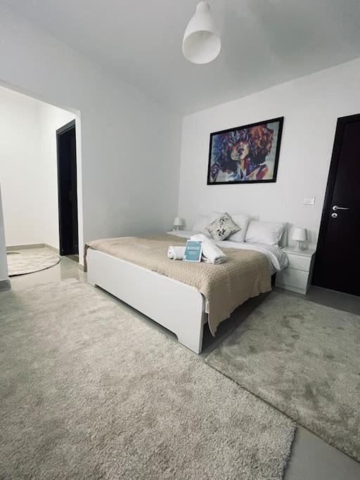 Lovely With Private Garden In New *