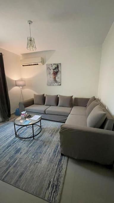 Lovely With Private Garden In New Apartment Cairo